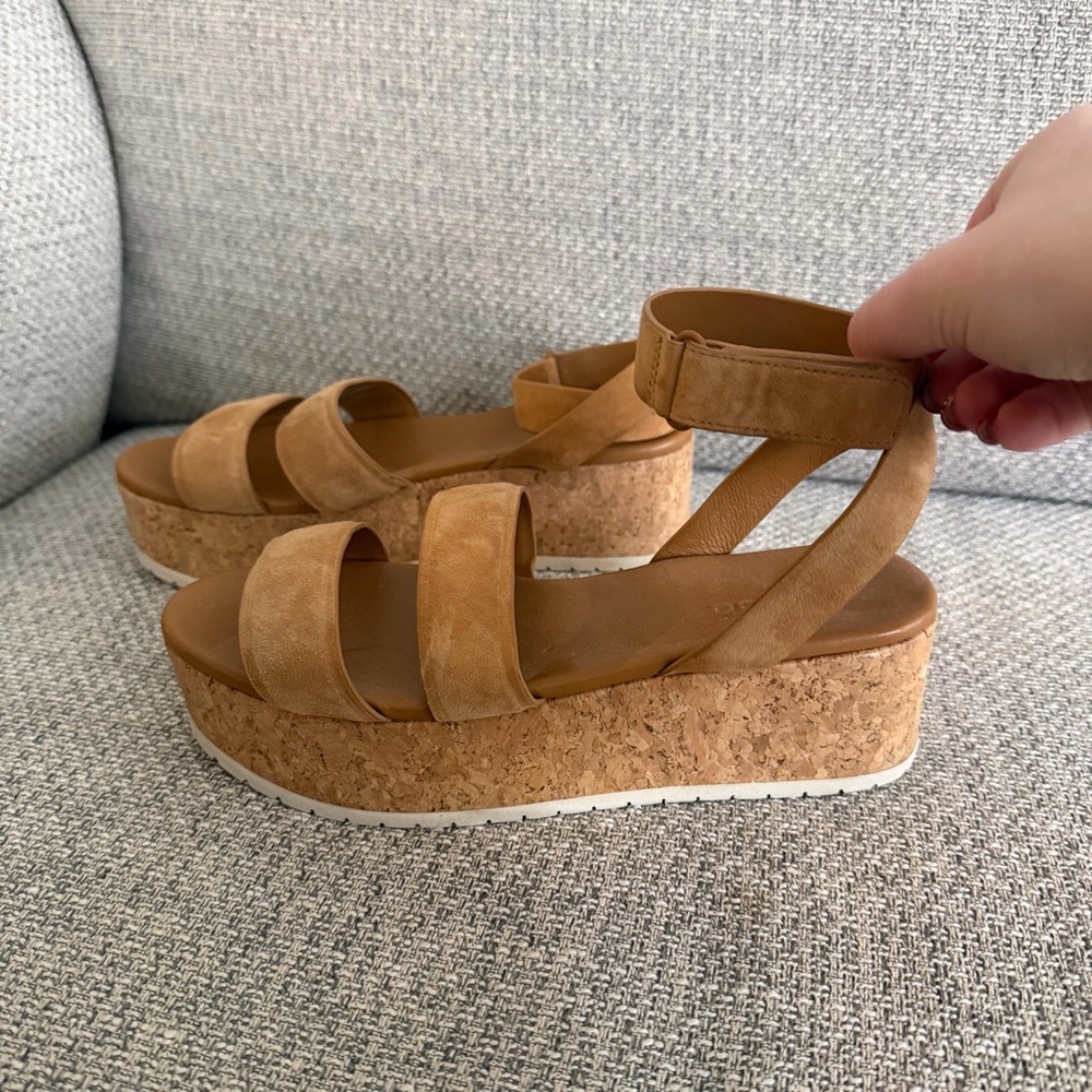 Vince “Jet” Genuine Suede Platform Sandals